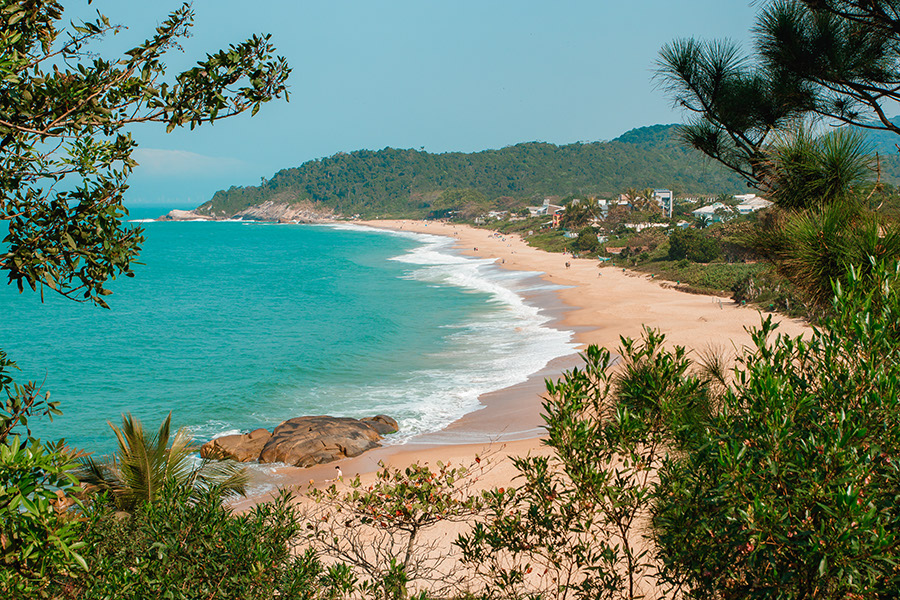 praia-do-estaleirinho